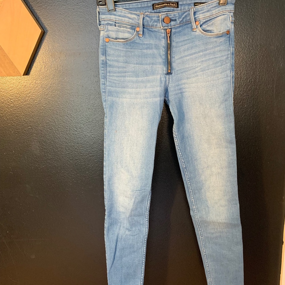 Abercrombie Mid-rise Ankle Skinny Jean, 25W